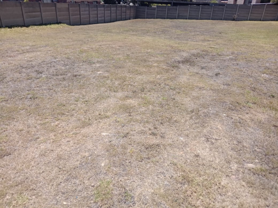 Commercial Property for Sale in Wavecrest Eastern Cape